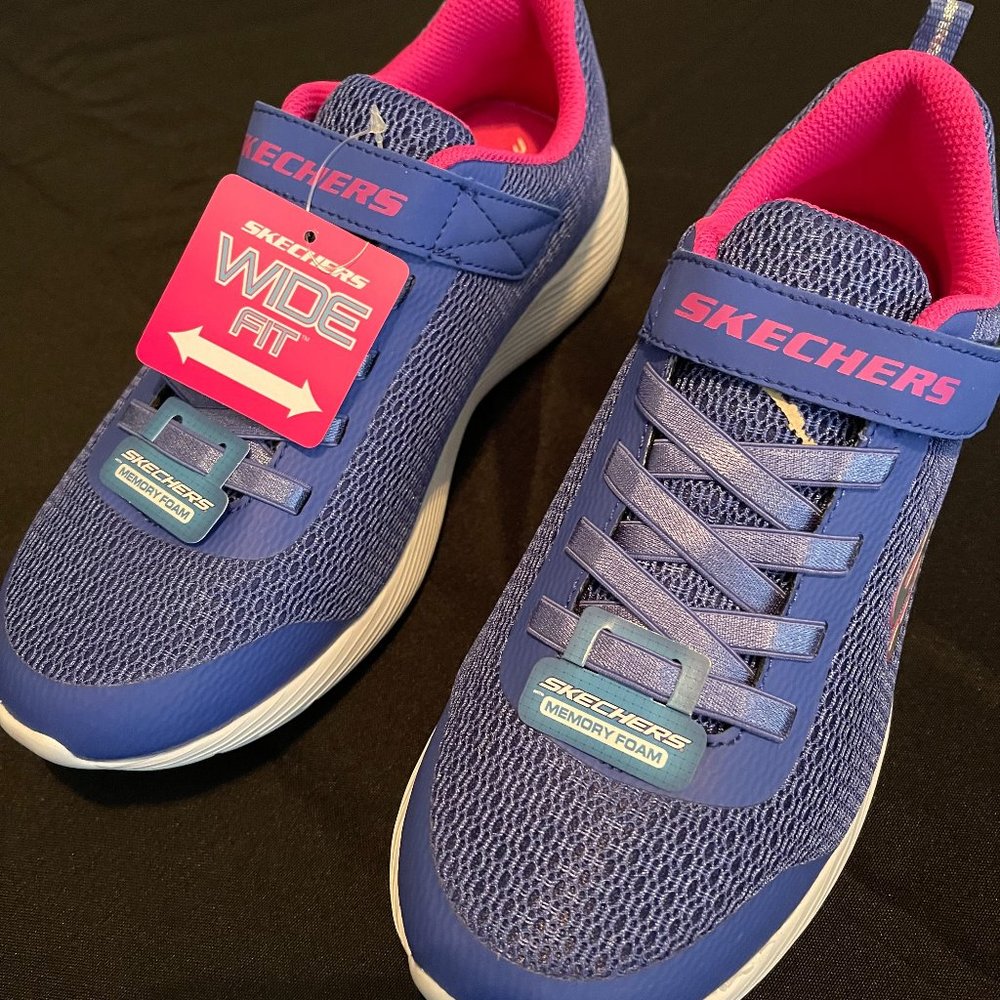 Girls Skechers Size 5 Blue/Purple/Pink